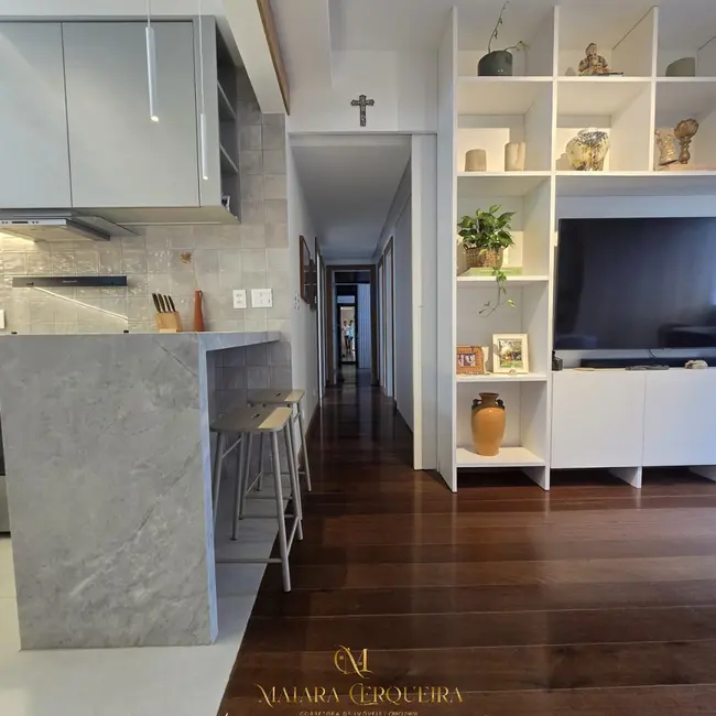 Apartamento com 4 quartos à venda, 140m2 em Pituba, Salvador - BA - imagem 8 Foto 8 de Apartamento com 4 quartos à venda, 140m2 em Pituba, Salvador - BA