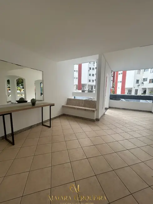 Foto 5 de Apartamento com 3 quartos à venda, 70m2 em Itaigara, Salvador - BA