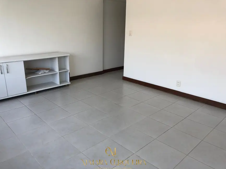 Apartamento com 3 quartos à venda, 120m2 em Pituba, Salvador - BA - imagem 8 Foto 8 de Apartamento com 3 quartos à venda, 120m2 em Pituba, Salvador - BA