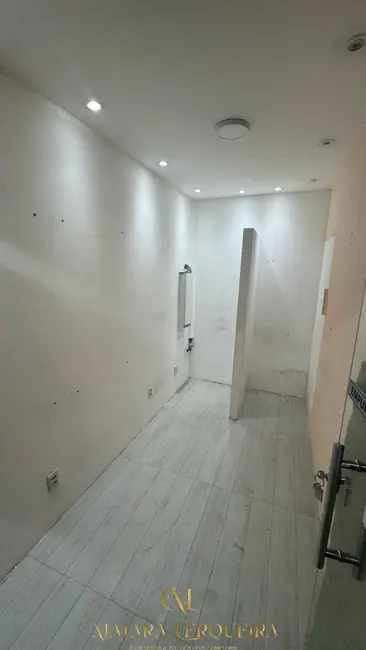 Sala Comercial com 1 quarto à venda e para alugar em Brotas, Salvador - BA - imagem 6 Foto 6 de Sala Comercial com 1 quarto à venda e para alugar em Brotas, Salvador - BA