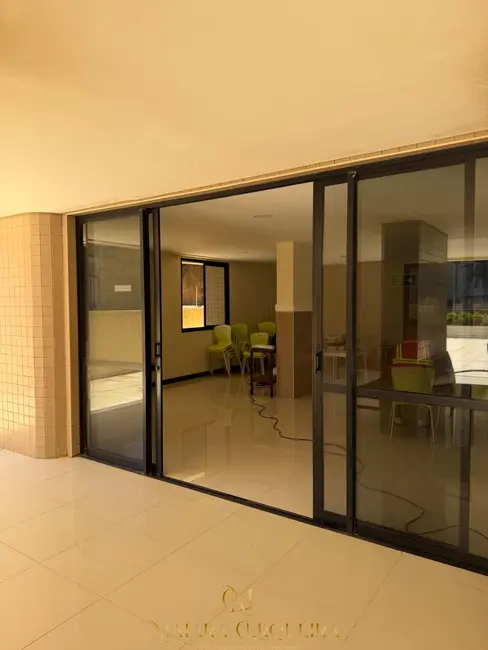 Foto 5 de Apartamento com 2 quartos à venda, 70m2 em Pituaçu, Salvador - BA
