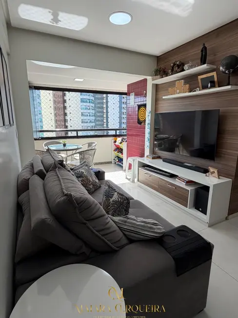 Foto 9 de Apartamento com 2 quartos à venda, 70m2 em Pituaçu, Salvador - BA