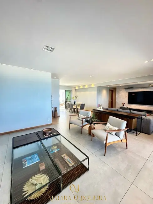 Foto 4 de Apartamento com 3 quartos à venda, 200m2 em Pituaçu, Salvador - BA