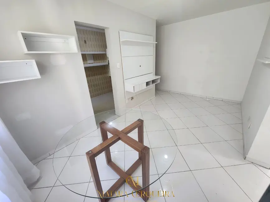 Apartamento com 2 quartos à venda, 55m2 em Patamares, Salvador - BA - imagem 9 Foto 9 de Apartamento com 2 quartos à venda, 55m2 em Patamares, Salvador - BA