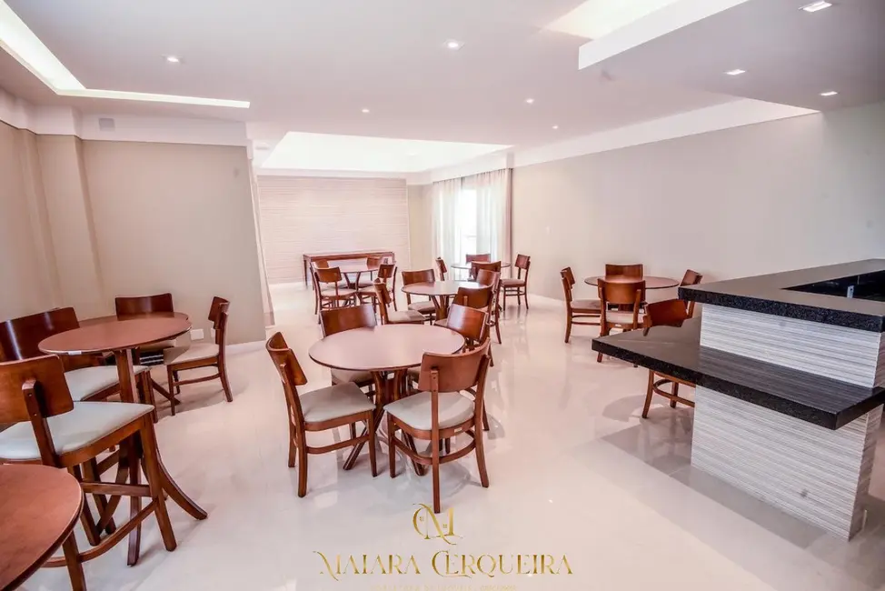 Foto 9 de Apartamento com 2 quartos à venda, 60m2 em Itapuã, Salvador - BA