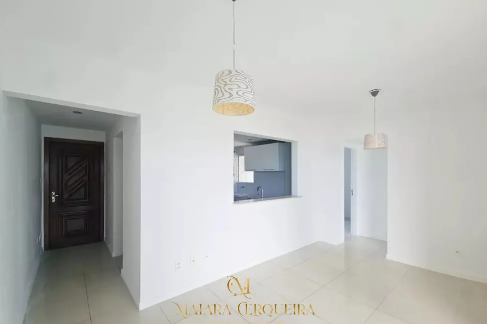 Apartamento com 2 quartos para alugar, 94m2 em Pituba, Salvador - BA - imagem 9 Foto 9 de Apartamento com 2 quartos para alugar, 94m2 em Pituba, Salvador - BA