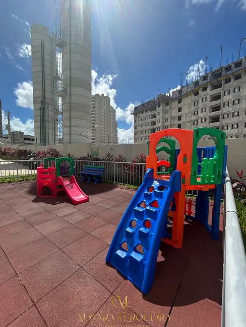 Foto 3 de Apartamento com 2 quartos à venda, 44m2 em Dom Avelar, Salvador - BA
