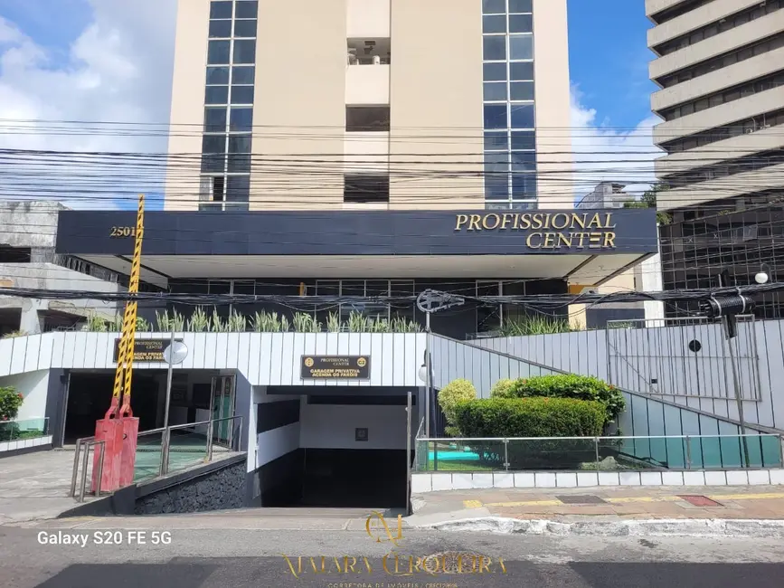 Sala Comercial à venda e para alugar, 27m2 em Brotas, Salvador - BA - imagem 1 Foto 1 de Sala Comercial à venda e para alugar, 27m2 em Brotas, Salvador - BA