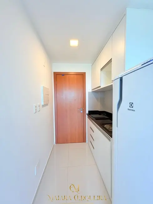 Foto 5 de Apartamento com 1 quarto para alugar, 30m2 em Itapuã, Salvador - BA