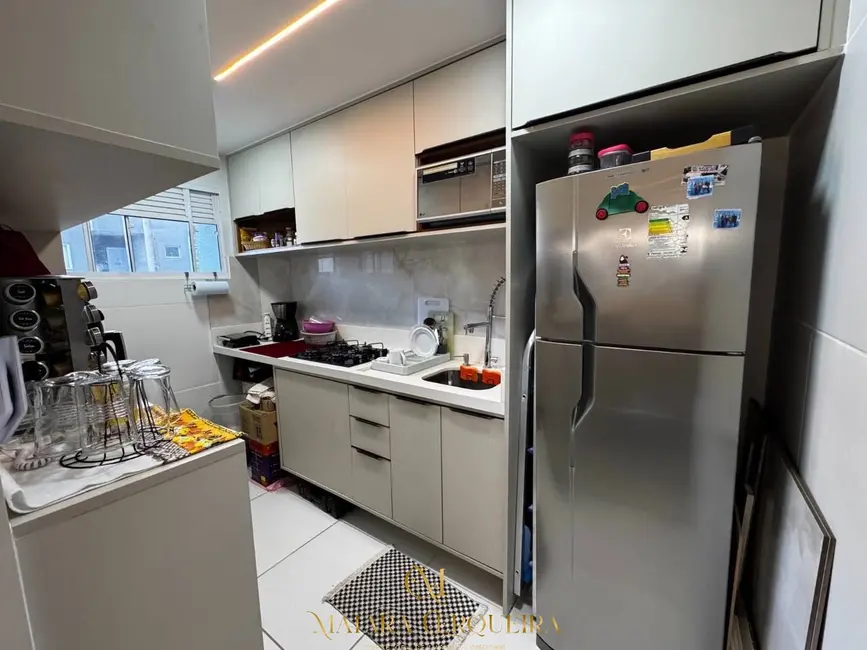 Apartamento com 2 quartos à venda, 54m2 em Vila Canária, Salvador - BA - imagem 9 Foto 9 de Apartamento com 2 quartos à venda, 54m2 em Vila Canária, Salvador - BA