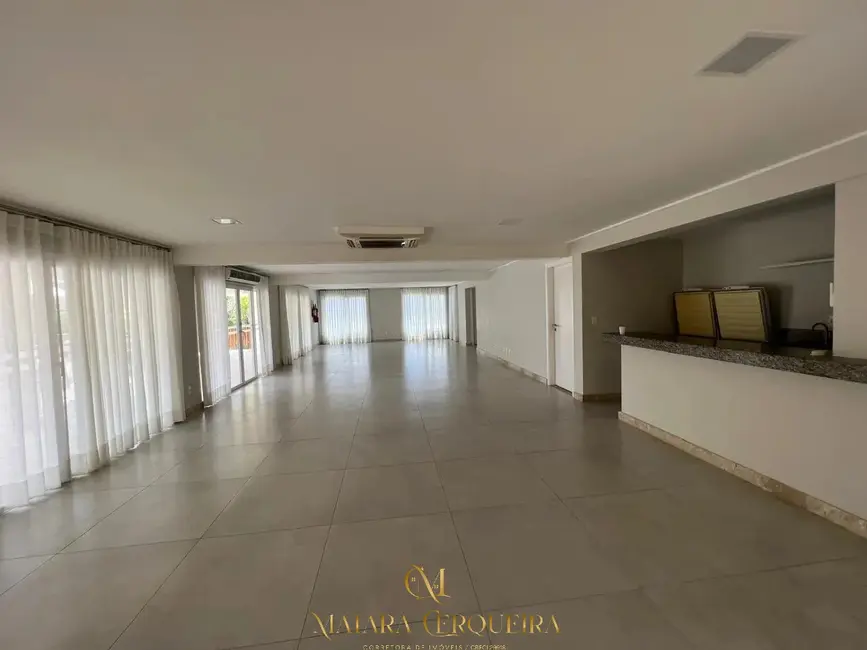 Casa de Condomínio com 4 quartos à venda, 392m2 em Patamares, Salvador - BA - imagem 8 Foto 8 de Casa de Condomínio com 4 quartos à venda, 392m2 em Patamares, Salvador - BA