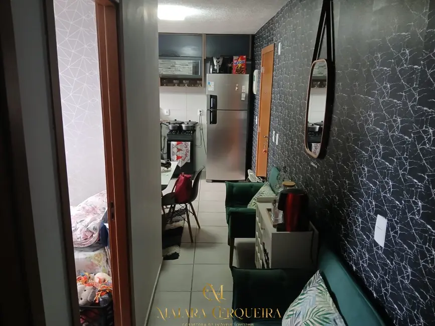 Foto 2 de Apartamento com 2 quartos à venda, 49m2 em Jardim Cajazeiras, Salvador - BA