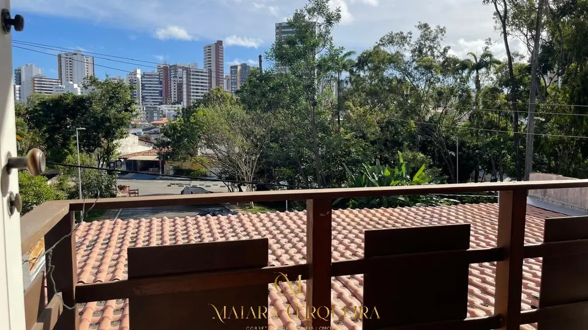 Casa com 10 quartos à venda e para alugar, 400m2 em Caminho das Árvores, Salvador - BA - imagem 5 Foto 5 de Casa com 10 quartos à venda e para alugar, 400m2 em Caminho das Árvores, Salvador - BA