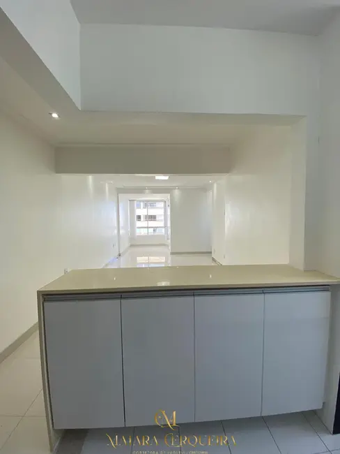 Foto 4 de Apartamento com 2 quartos à venda, 57m2 em Jardim Apipema, Salvador - BA