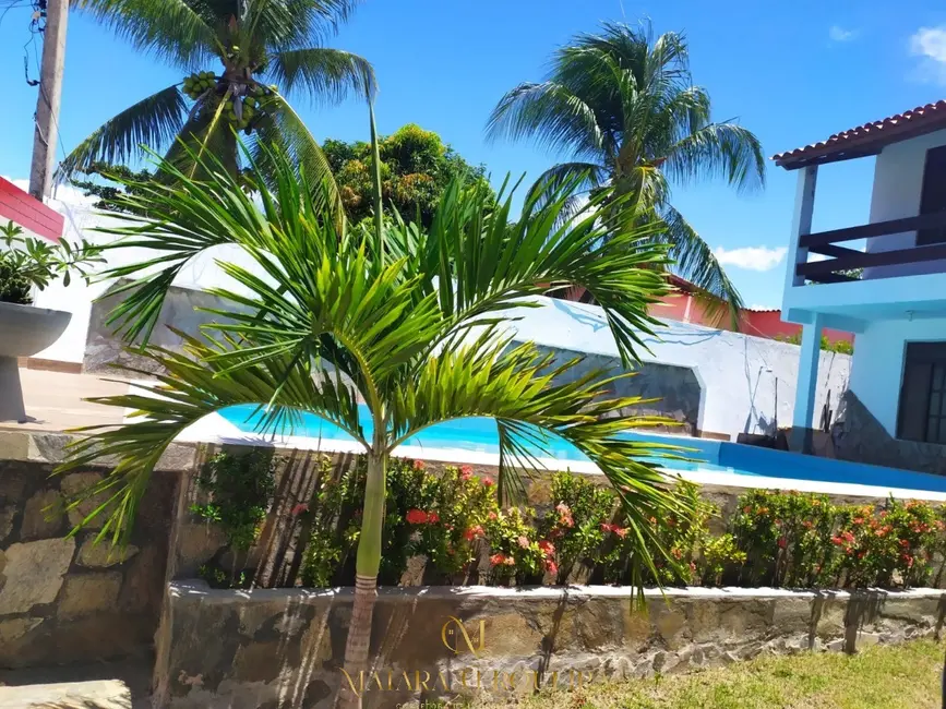 Casa com 4 quartos à venda, 660m2 em Itapuã, Salvador - BA - imagem 1 Foto 1 de Casa com 4 quartos à venda, 660m2 em Itapuã, Salvador - BA