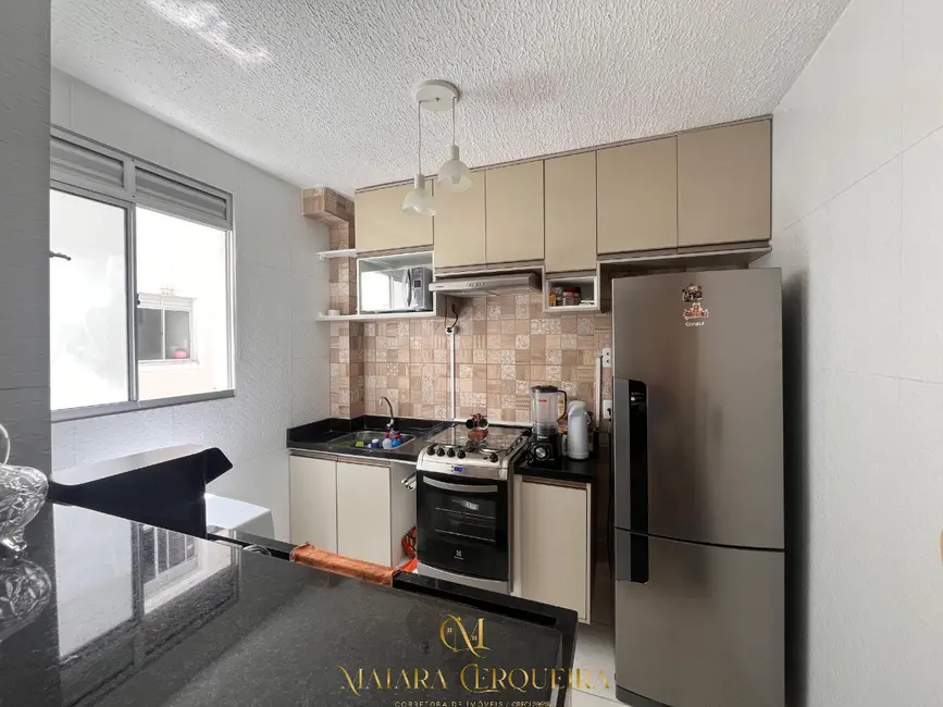 Foto 9 de Apartamento com 2 quartos à venda, 45m2 em Camacari - BA
