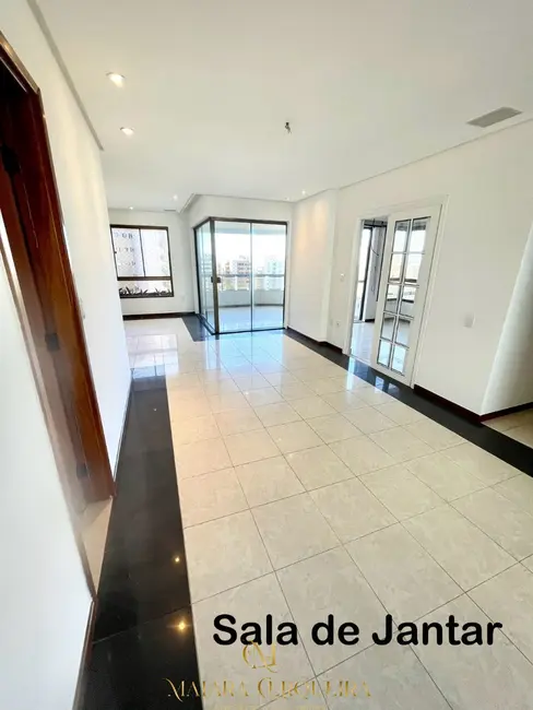 Apartamento com 4 quartos à venda, 188m2 em Pituba, Salvador - BA - imagem 8 Foto 8 de Apartamento com 4 quartos à venda, 188m2 em Pituba, Salvador - BA