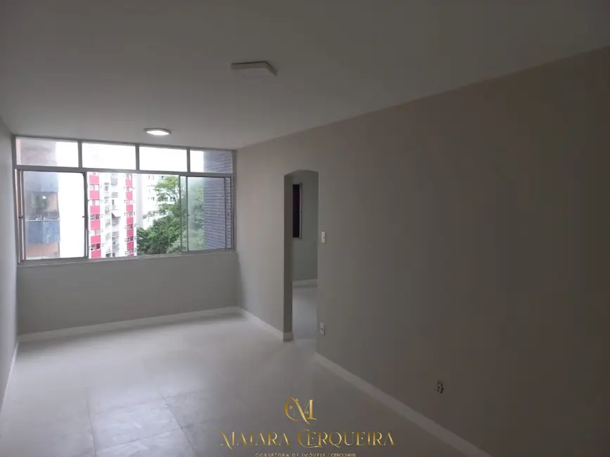 Foto 1 de Apartamento com 3 quartos à venda, 70m2 em Itaigara, Salvador - BA