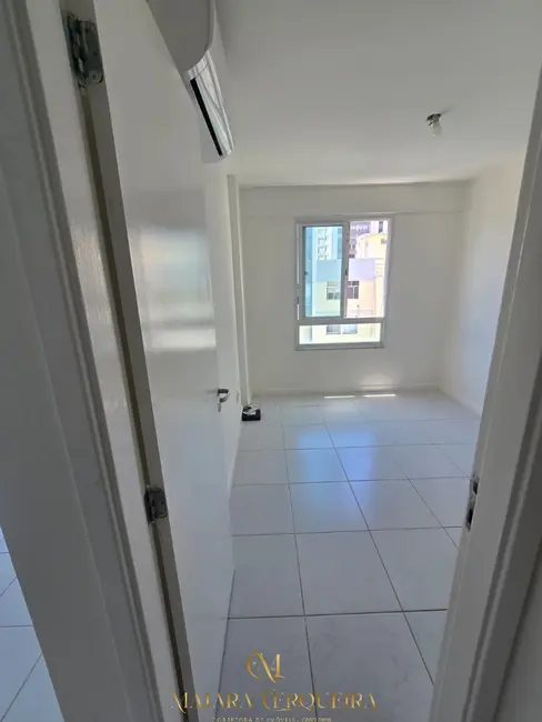 Foto 8 de Apartamento com 1 quarto à venda, 45m2 em Barra, Salvador - BA