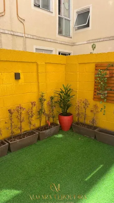 Foto 4 de Apartamento com 2 quartos à venda e para alugar, 49m2 em Camacari - BA