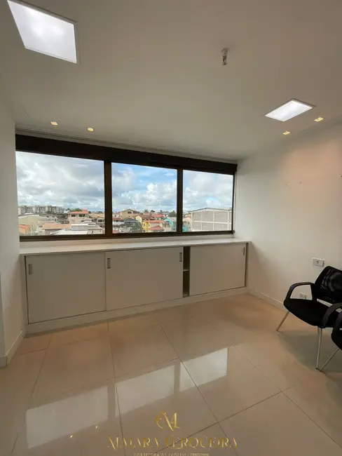 Sala Comercial à venda, 34m2 em São Cristóvão, Salvador - BA - imagem 2 Foto 2 de Sala Comercial à venda, 34m2 em São Cristóvão, Salvador - BA