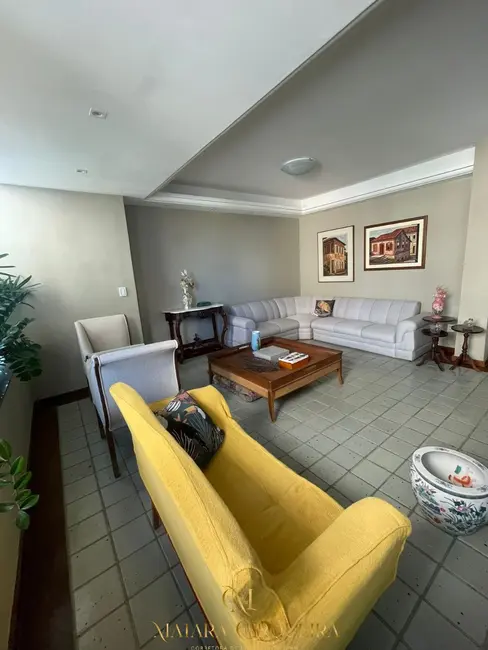 Apartamento com 4 quartos à venda, 189m2 em Graça, Salvador - BA - imagem 2 Foto 2 de Apartamento com 4 quartos à venda, 189m2 em Graça, Salvador - BA