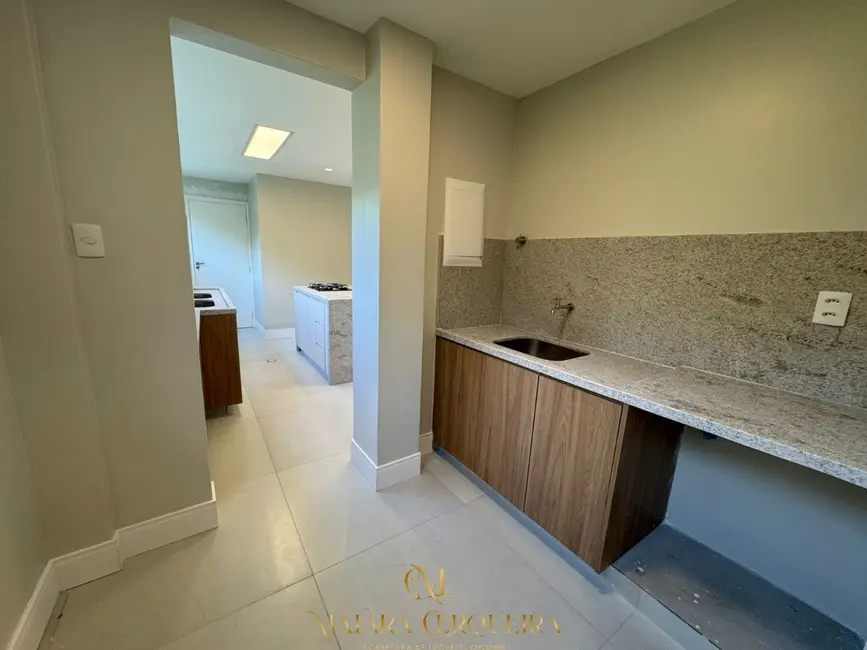 Apartamento com 3 quartos à venda, 110m2 em Garcia, Salvador - BA - imagem 4 Foto 4 de Apartamento com 3 quartos à venda, 110m2 em Garcia, Salvador - BA