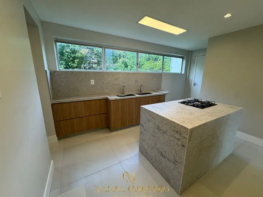 Apartamento com 3 quartos à venda, 110m2 em Garcia, Salvador - BA - imagem 6 Foto 6 de Apartamento com 3 quartos à venda, 110m2 em Garcia, Salvador - BA