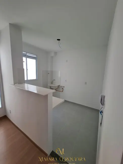Foto 6 de Apartamento com 2 quartos à venda, 45m2 em Camacari - BA