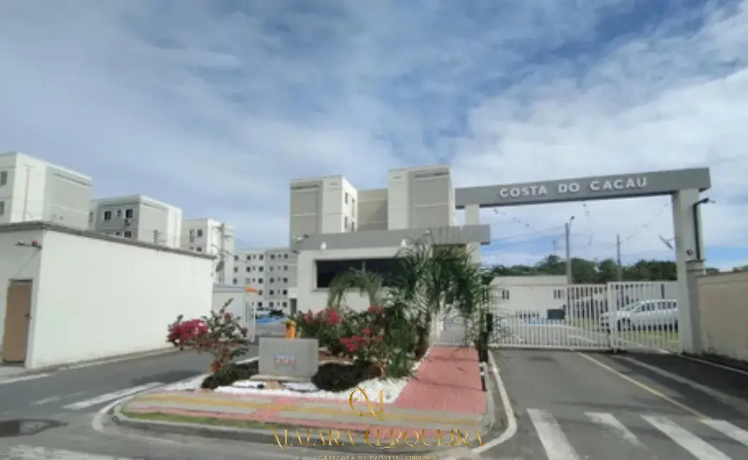 Foto 2 de Apartamento com 2 quartos à venda, 45m2 em Camacari - BA