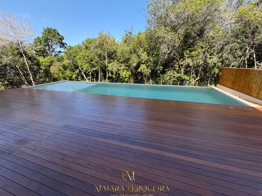 Foto 1 de Casa com 8 quartos à venda, 658m2 em Mata De Sao Joao - BA