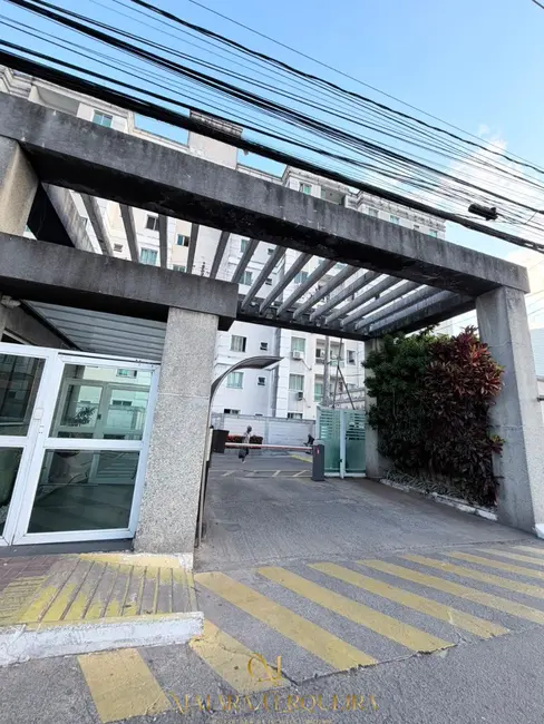 Foto 4 de Apartamento com 2 quartos à venda, 49m2 em Buraquinho, Lauro De Freitas - BA
