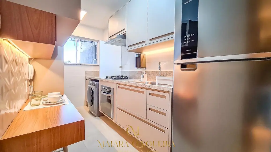 Foto 4 de Apartamento com 3 quartos à venda, 68m2 em Itapuã, Salvador - BA