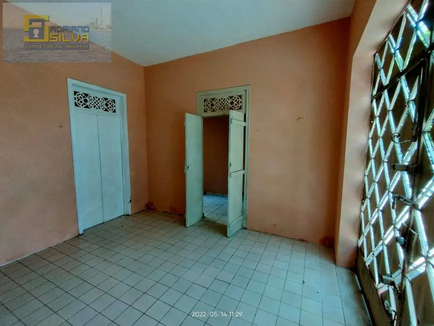 Foto 2 de Casa com 3 quartos à venda, 200m2 em Centro, Fortaleza - CE
