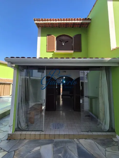 Foto 2 de Sobrado com 2 quartos à venda, 72m2 em Indaiá, Caraguatatuba - SP