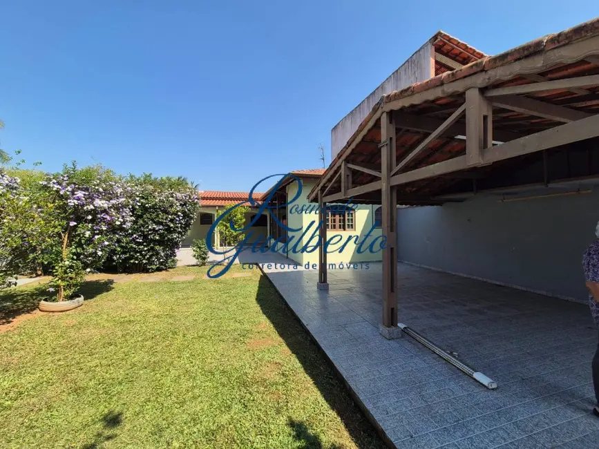 Casa com 3 quartos à venda, 158m2 em Caraguatatuba - SP - imagem 6 Foto 6 de Casa com 3 quartos à venda, 158m2 em Caraguatatuba - SP