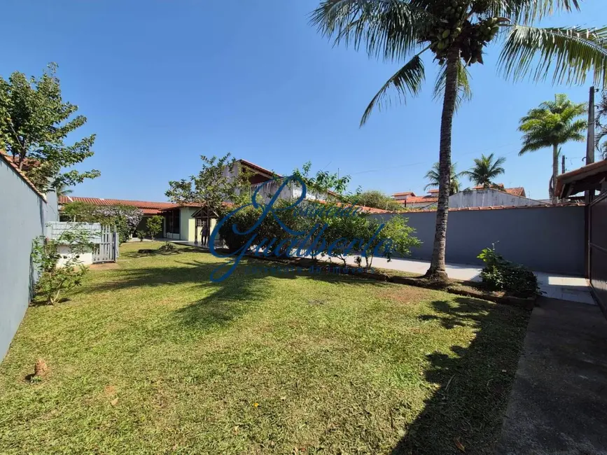 Casa com 3 quartos à venda, 158m2 em Caraguatatuba - SP - imagem 4 Foto 4 de Casa com 3 quartos à venda, 158m2 em Caraguatatuba - SP