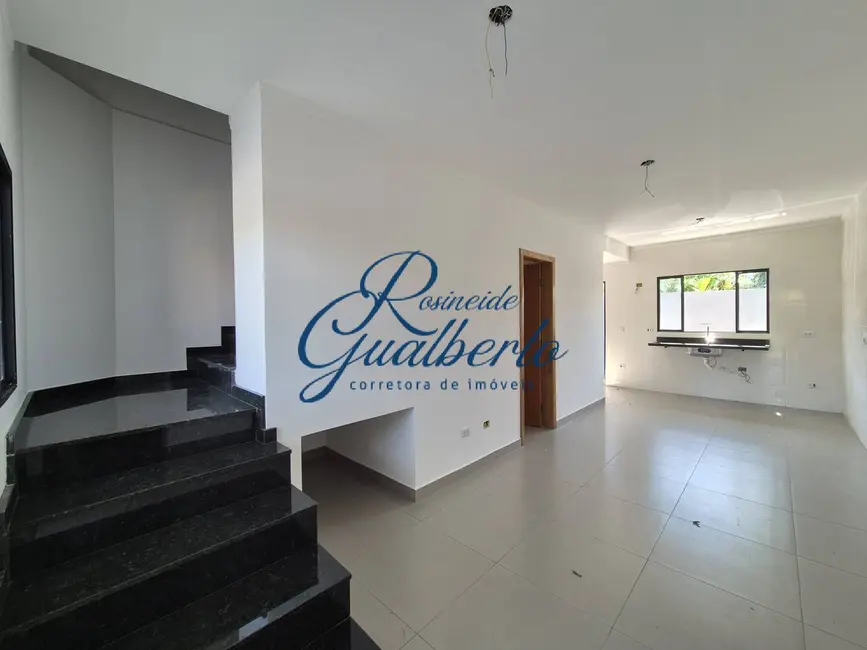 Foto 4 de Sobrado com 3 quartos à venda, 98m2 em Massaguaçu, Caraguatatuba - SP