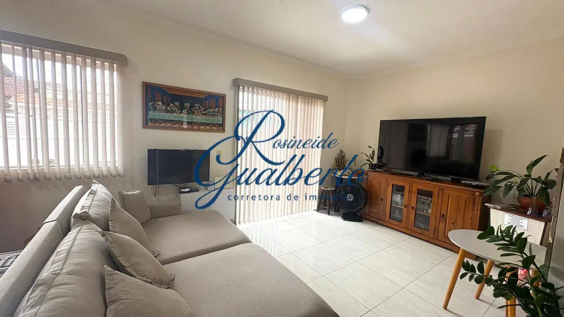 Casa com 3 quartos à venda, 126m2 em Praia das Palmeiras, Caraguatatuba - SP - imagem 7 Foto 7 de Casa com 3 quartos à venda, 126m2 em Praia das Palmeiras, Caraguatatuba - SP