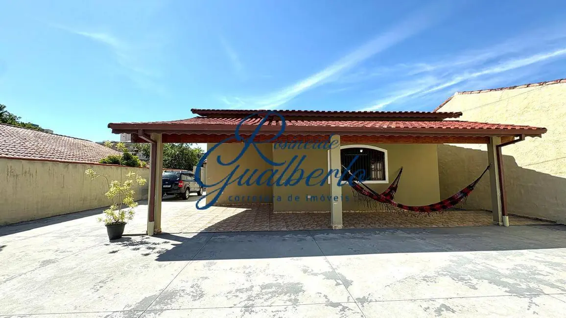 Foto 1 de Casa com 4 quartos à venda e para alugar, 200m2 em Parque Balneário Poiares, Caraguatatuba - SP