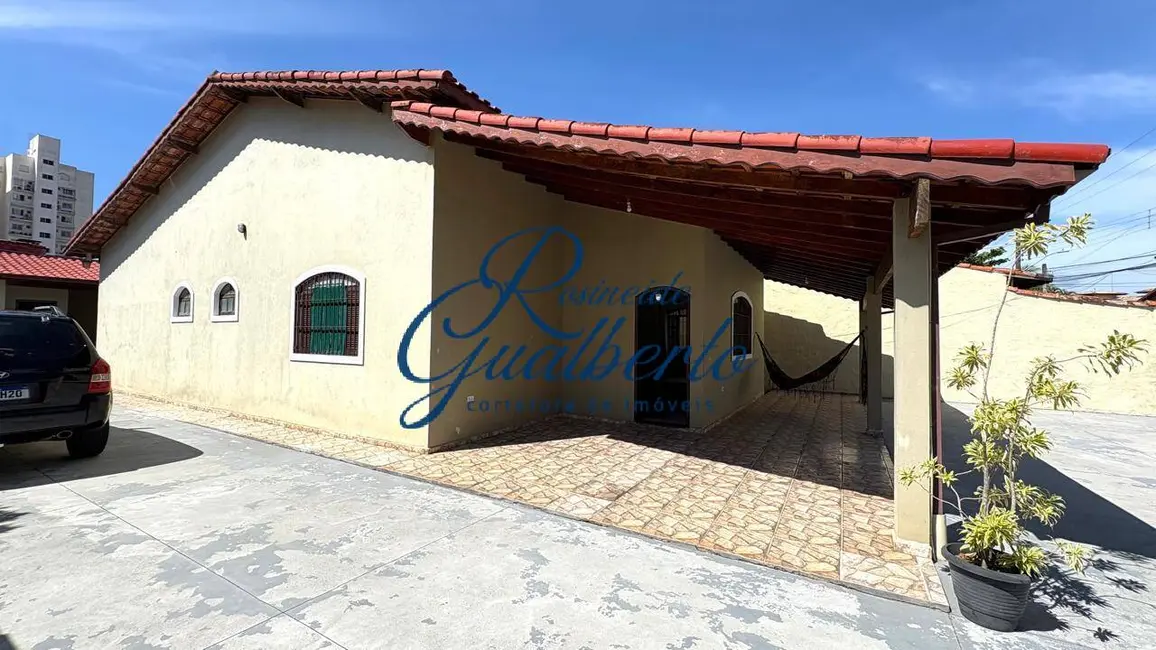 Foto 6 de Casa com 4 quartos à venda e para alugar, 200m2 em Parque Balneário Poiares, Caraguatatuba - SP