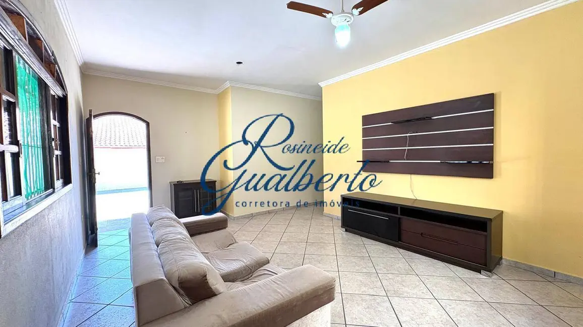 Foto 8 de Casa com 4 quartos à venda e para alugar, 200m2 em Parque Balneário Poiares, Caraguatatuba - SP