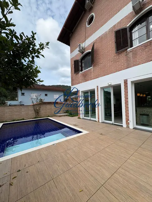 Casa com 5 quartos à venda, 352m2 em Ubatuba - SP - imagem 8 Foto 8 de Casa com 5 quartos à venda, 352m2 em Ubatuba - SP
