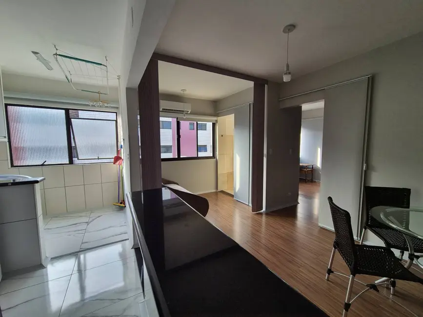 Foto 2 de Apartamento com 1 quarto à venda, 58m2 em Marapé, Santos - SP