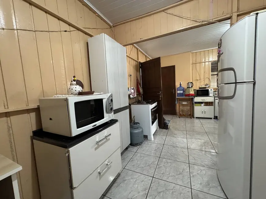Foto 2 de Casa com 2 quartos à venda, 127m2 em Freitas, Sapucaia Do Sul - RS
