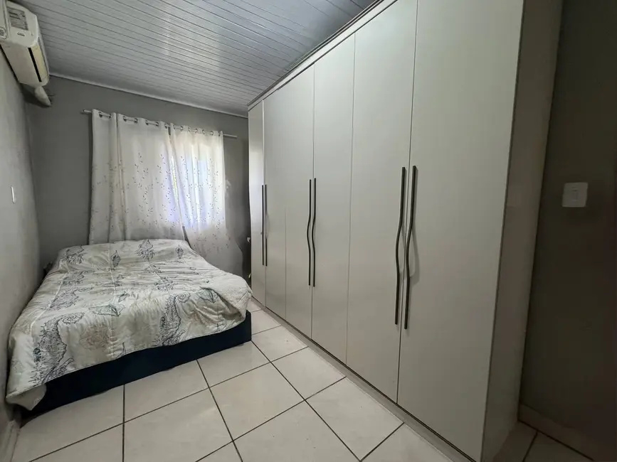 Foto 5 de Casa com 2 quartos à venda, 54m2 em Ipiranga, Sapucaia Do Sul - RS