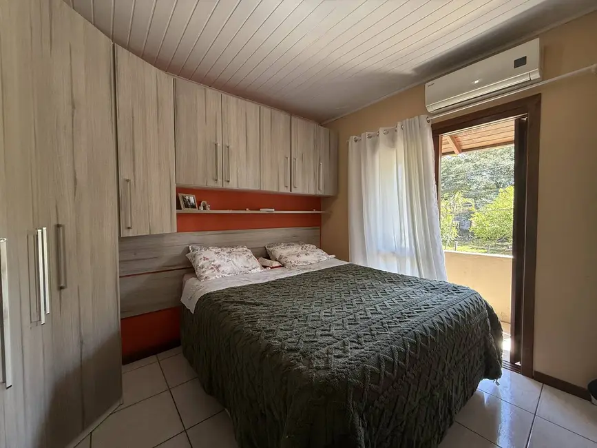 Foto 5 de Casa com 2 quartos à venda, 63m2 em Centro, Sapucaia Do Sul - RS