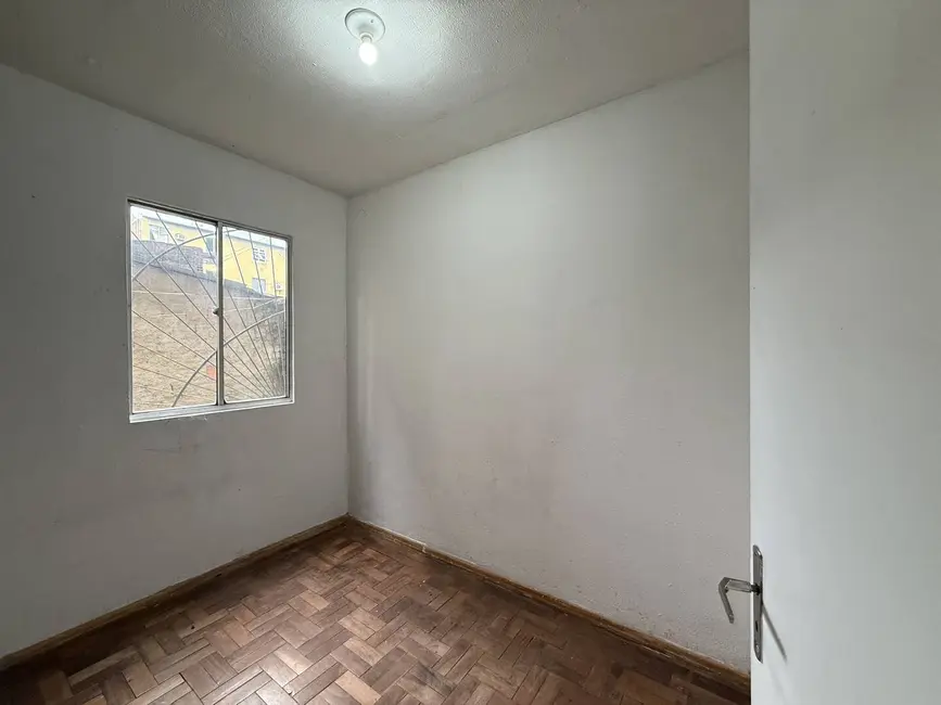 Foto 3 de Apartamento com 2 quartos à venda, 34m2 em COHAB, Sapucaia Do Sul - RS