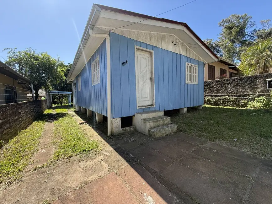 Foto 3 de Casa à venda, 350m2 em Freitas, Sapucaia Do Sul - RS