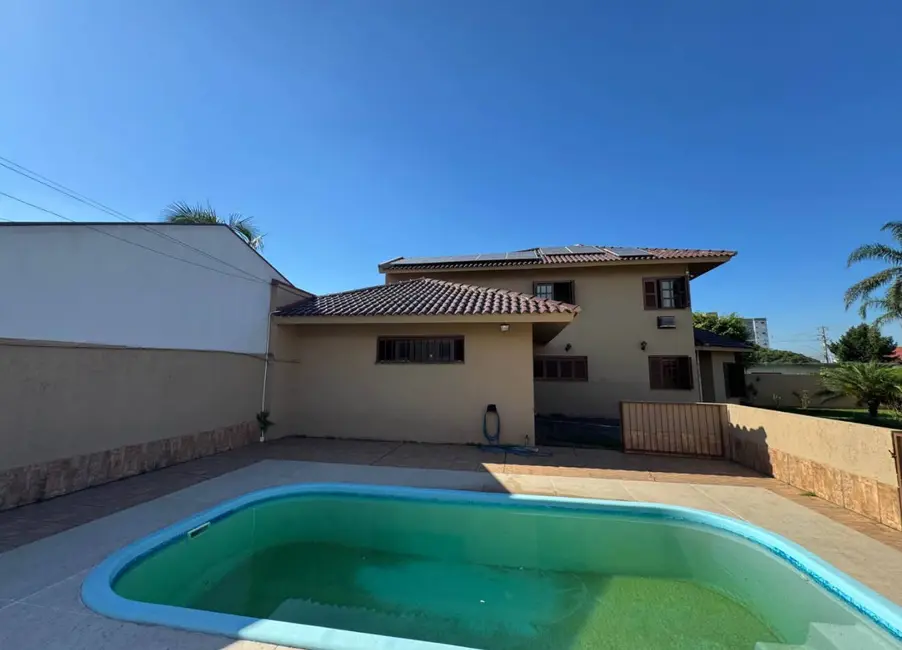 Foto 7 de Casa com 4 quartos à venda, 274m2 em Walderez, Sapucaia Do Sul - RS